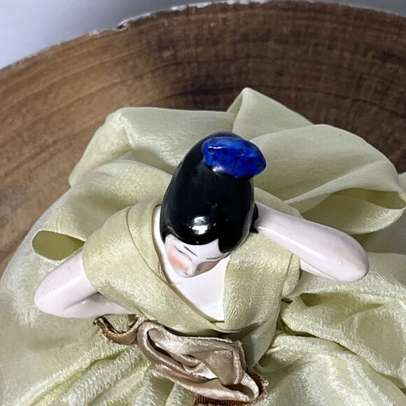 Antique Porcelain Half Doll Flapper Girl Art Deco Yellow Dress 1920s Pin Cushion - Picture 3 of 6